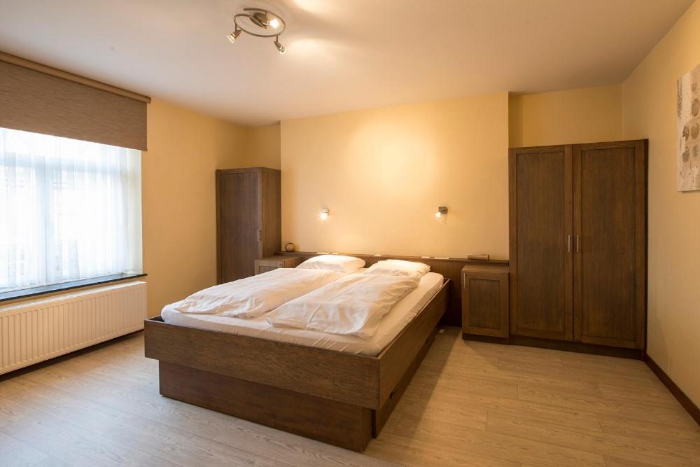 Appart Hotel Au Pied De Vigne Врес-сюр-Сьомоа Екстериор снимка