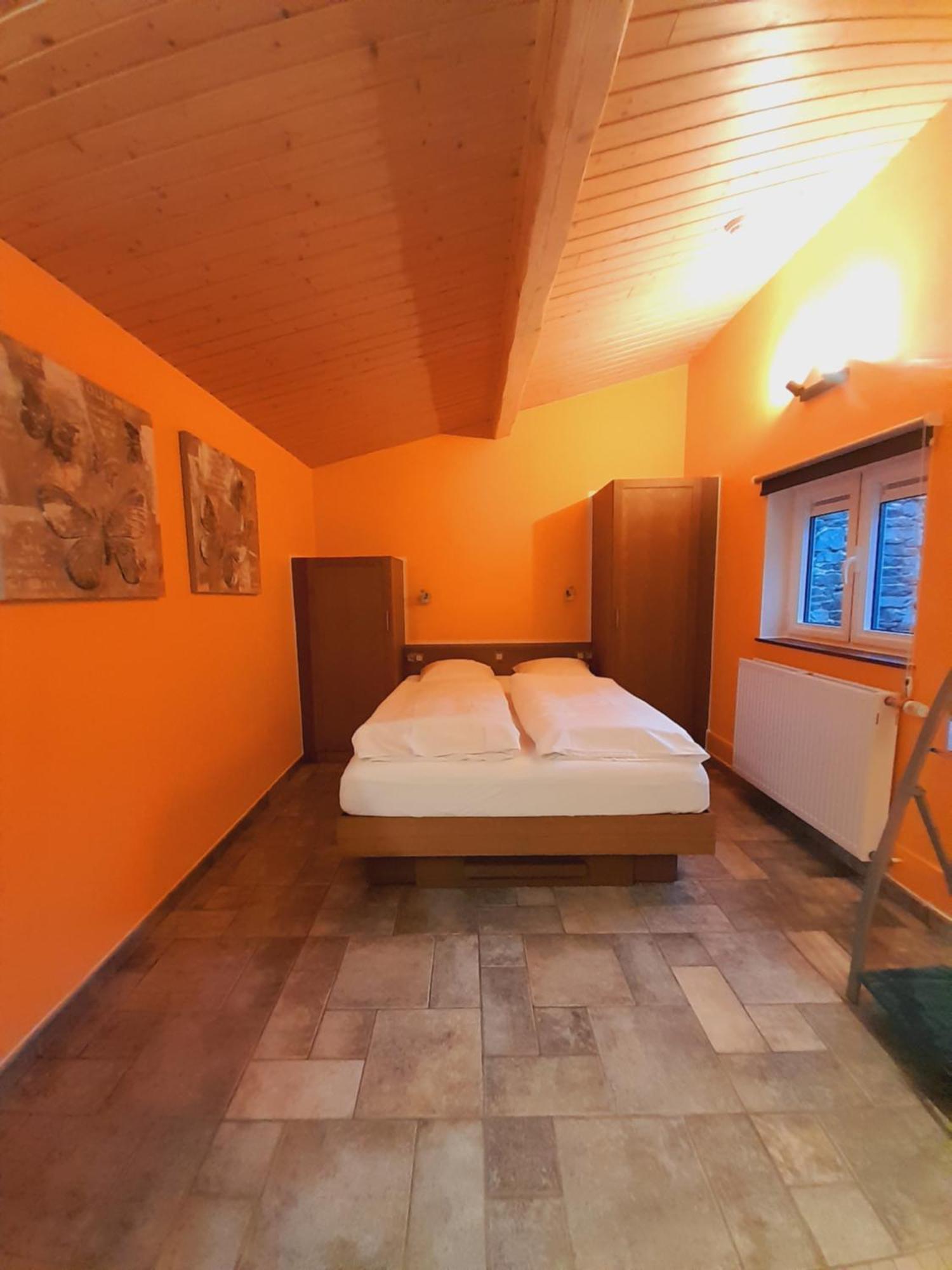 Appart Hotel Au Pied De Vigne Врес-сюр-Сьомоа Екстериор снимка